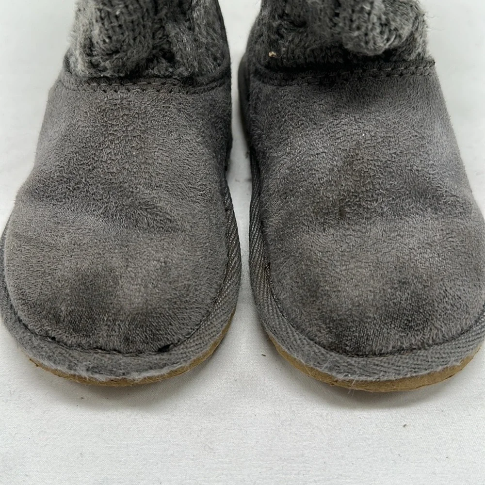 Carter’s Toddler Kids Gray Faux Fur Wool Boots Size 6